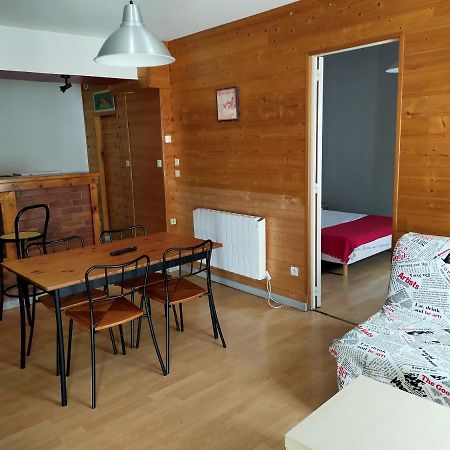 Agreable Appartement De 48 M² En Rdc La Bourboule Exterior foto