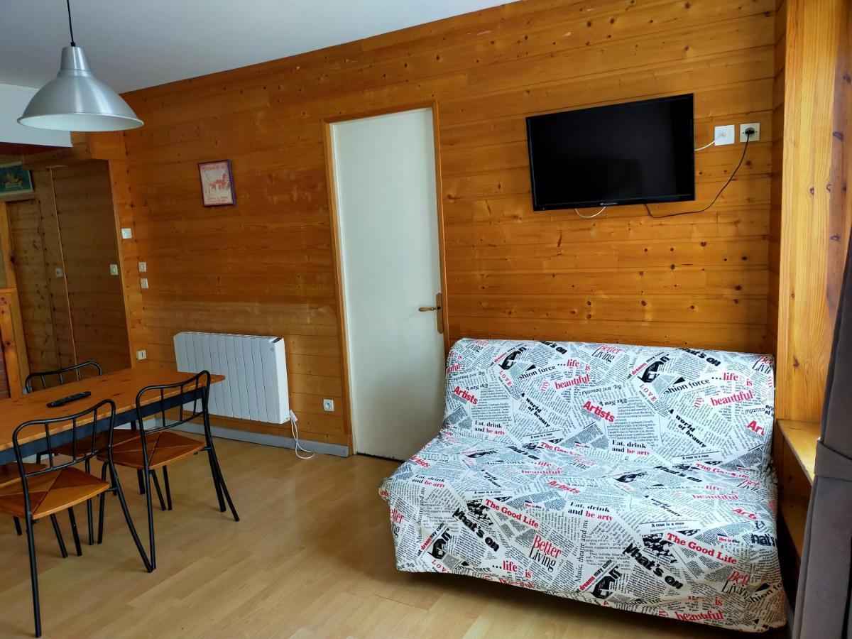 Agreable Appartement De 48 M² En Rdc La Bourboule Exterior foto